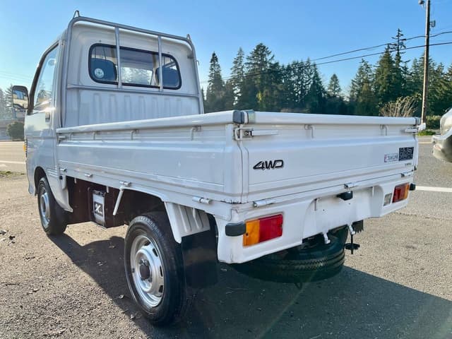 1994 Daihatsu Hijet JDM car for sale — photo 5 of 25
