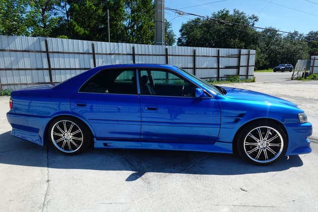1996 Toyota Chaser JDM car for sale — photo 4 of 18