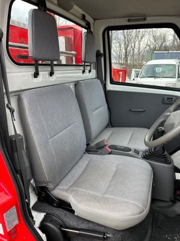 2000 Mitsubishi Minicab JDM car for sale — photo 14 of 22