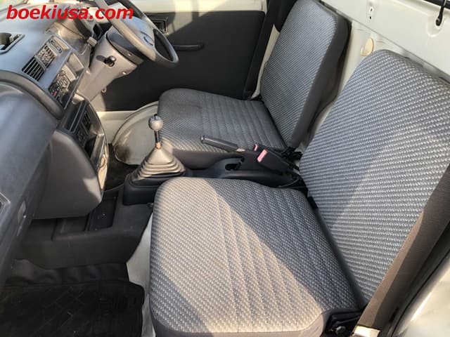 1999 Daihatsu Hijet JDM car for sale — photo 10 of 22