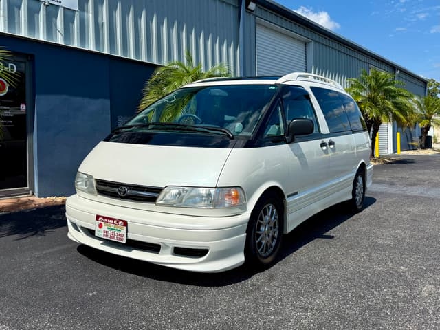 1998 Toyota Estima JDM car for sale — photo 2 of 23