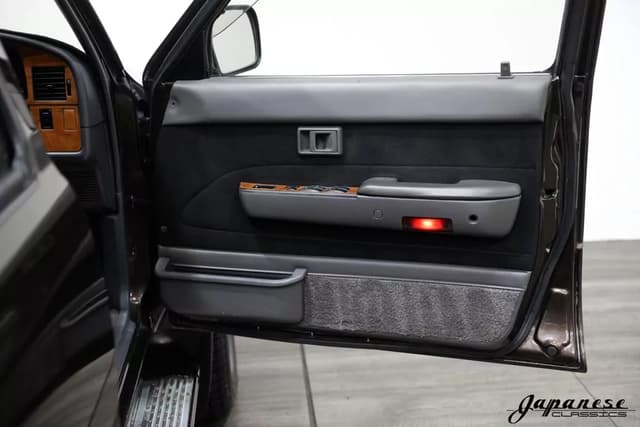 1994 Toyota Hilux JDM car for sale — photo 19 of 25