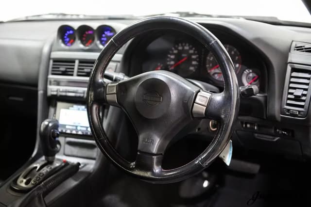 1999 Nissan Skyline JDM car for sale — photo 13 of 25