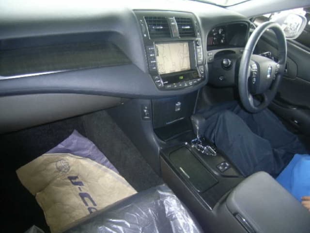 2009 Toyota Crown JDM car for sale — photo 3 of 6