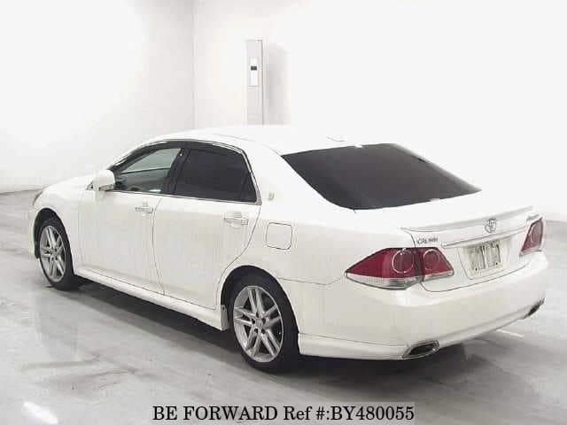 2010 Toyota Crown JDM car for sale — photo 7 of 7