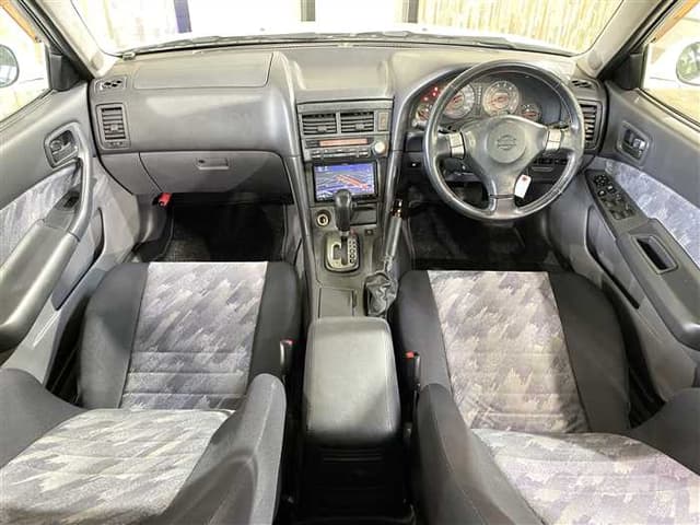 2000 Nissan Skyline JDM car for sale — photo 17 of 25