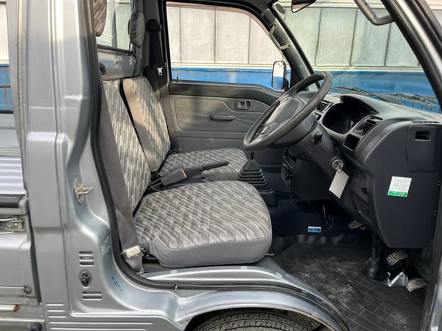 2002 Daihatsu Hijet JDM car for sale — photo 12 of 25