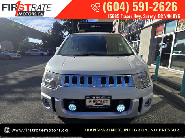 2009 Mitsubishi Delica JDM car for sale — photo 19 of 24