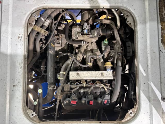 2001 Honda Vamos JDM car for sale — photo 6 of 25