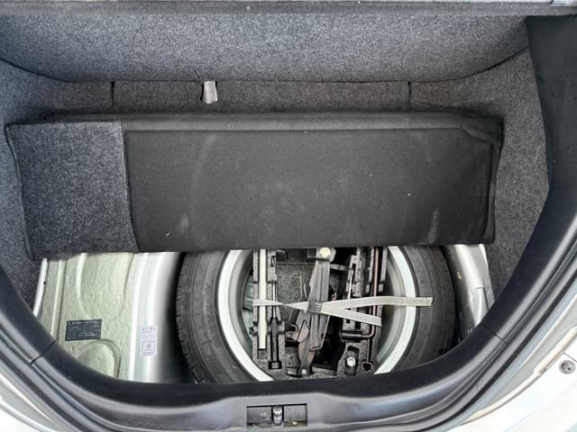 1999 Volkswagen Beetle JDM car for sale — photo 20 of 25