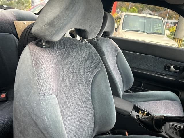 1992 Nissan Skyline JDM car for sale — photo 15 of 24