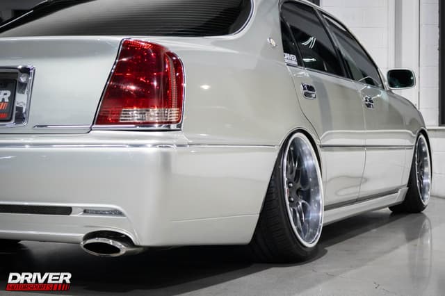 1999 Toyota Majesta JDM car for sale — photo 24 of 25