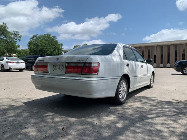 2000 Toyota Crown JDM car for sale — photo 4 of 12
