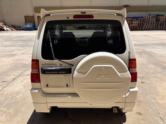 1999 Mitsubishi Pajero Mini JDM car for sale — photo 7 of 17