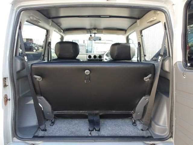 1998 Suzuki Jimny JDM car for sale — photo 16 of 20