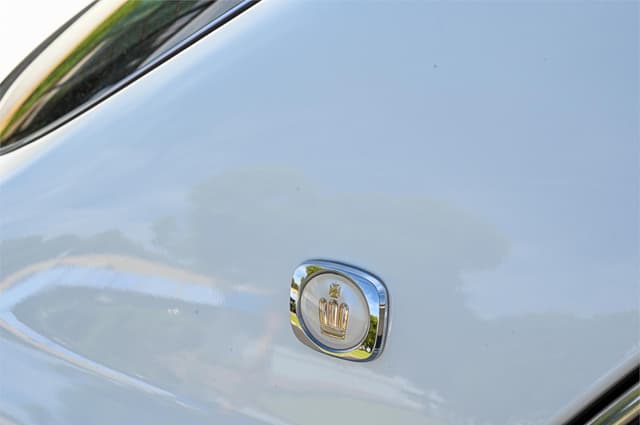 2000 Toyota Crown JDM car for sale — photo 4 of 10