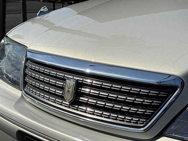 1999 Toyota Mark II JDM car for sale — photo 9 of 20