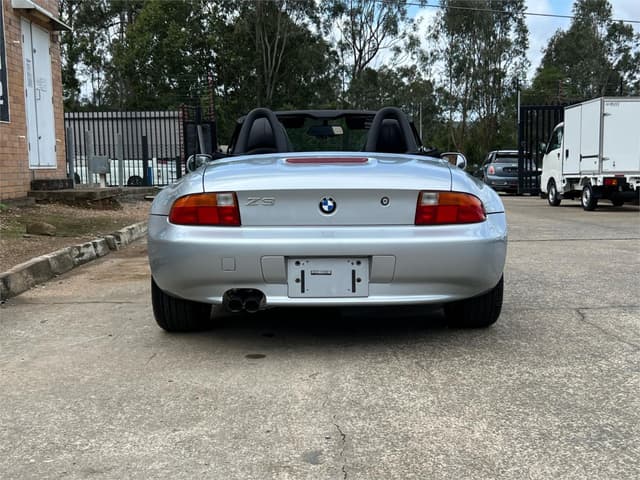 1998 Bmw Z3 JDM car for sale — photo 7 of 10