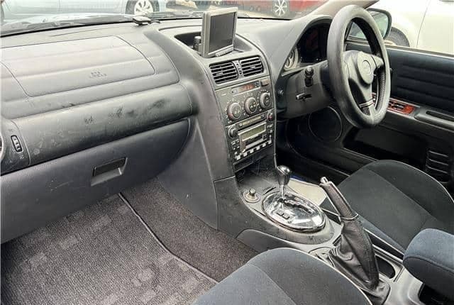 2003 Toyota Altezza JDM car for sale — photo 23 of 25