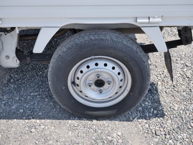 2010 Suzuki Carry JDM car for sale — photo 21 of 25