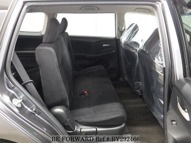 2010 Honda Odyssey JDM car for sale — photo 5 of 8