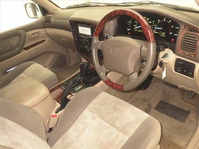 1999 Toyota Land Cruiser JDM car for sale — photo 3 of 11