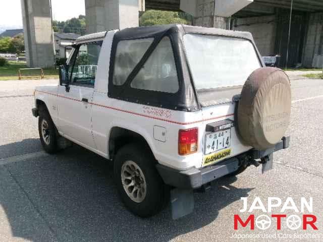 1987 Mitsubishi Pajero JDM car for sale — photo 2 of 10