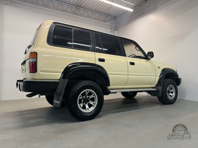 1993 Toyota Land Cruiser JDM car for sale — photo 20 of 25