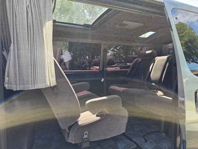 1999 Toyota HiAce JDM car for sale — photo 15 of 24