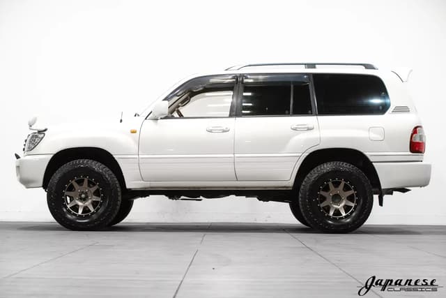 2000 Toyota Land Cruiser JDM car for sale — photo 4 of 25