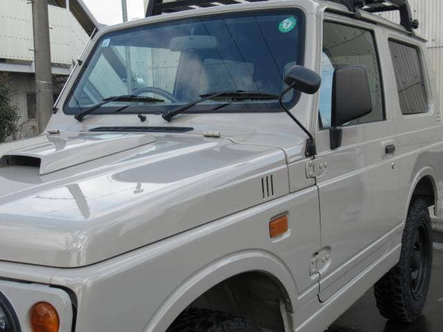 1998 Suzuki Jimny JDM car for sale — photo 15 of 20