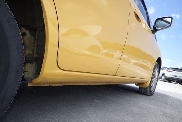 2011 Honda Fit JDM car for sale — photo 21 of 25