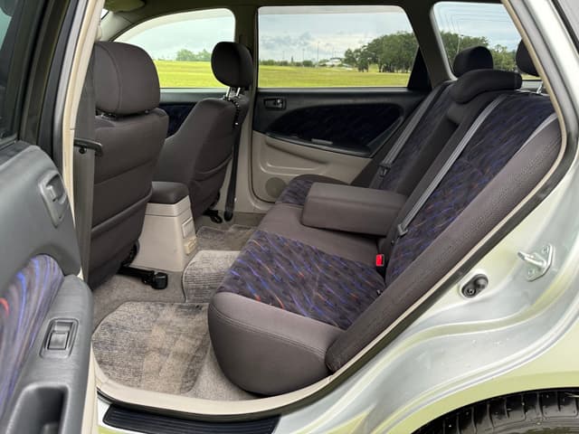 1998 Toyota Caldina JDM car for sale — photo 10 of 25