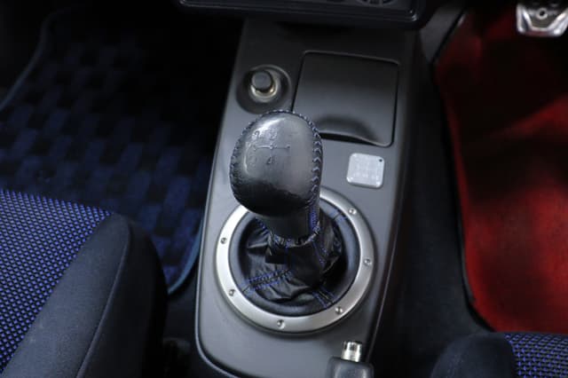 2001 Mitsubishi Lancer Evolution JDM car for sale — photo 15 of 25