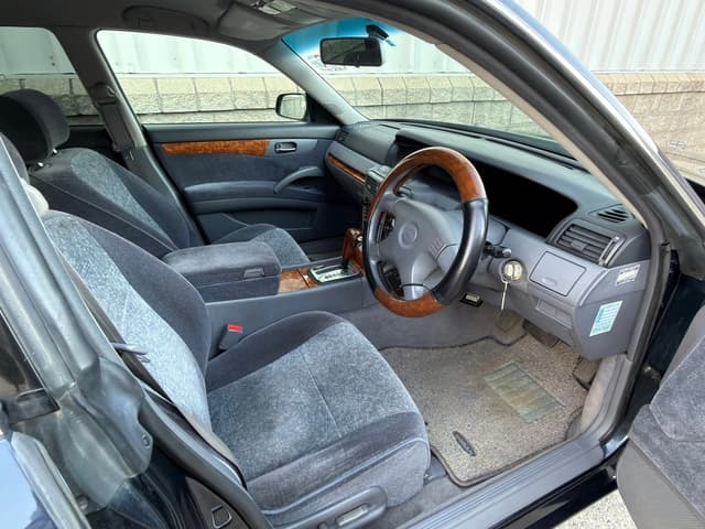 2001 Nissan Gloria JDM car for sale — photo 22 of 22