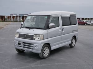 2001 Mitsubishi Town Box JDM car for sale