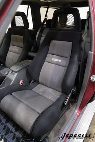 1993 Toyota Hilux Surf JDM car for sale — photo 18 of 25
