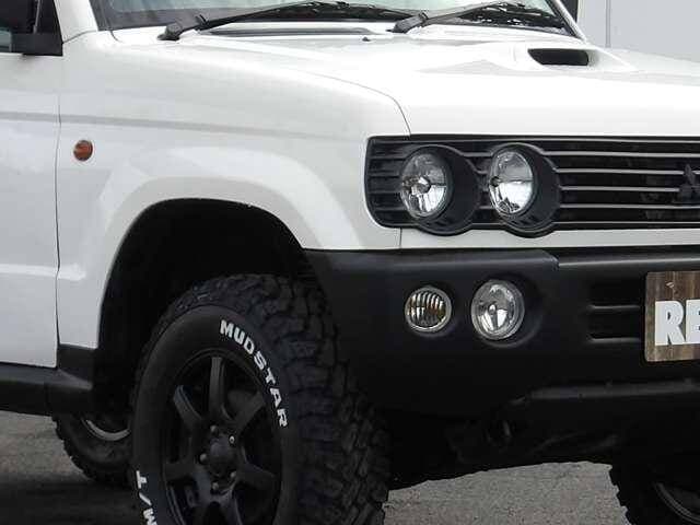 2001 Mitsubishi Pajero Mini JDM car for sale — photo 3 of 19