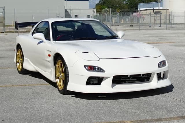 1997 Mazda RX-7 JDM car for sale — photo 3 of 17