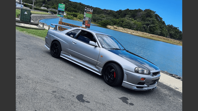 1998 Nissan Skyline JDM car for sale — photo 4 of 6