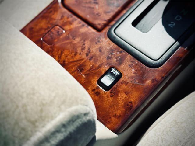 2000 Toyota Crown JDM car for sale — photo 23 of 25