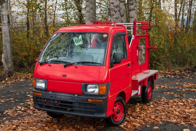1999 Daihatsu Hijet JDM car for sale — photo 2 of 9