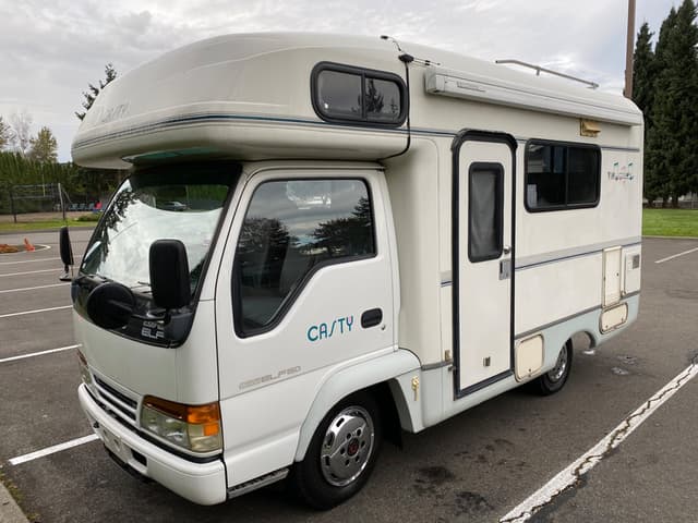 1996 Isuzu Elf JDM car for sale — photo 8 of 10