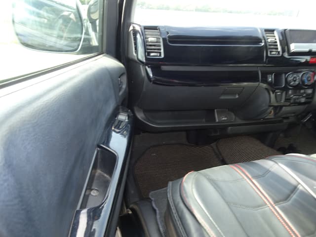 2007 Toyota HiAce JDM car for sale — photo 25 of 25