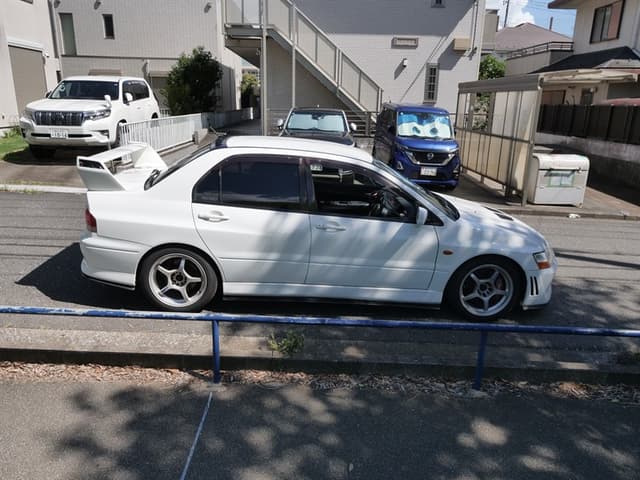 2001 Mitsubishi Lancer Evolution JDM car for sale — photo 4 of 25