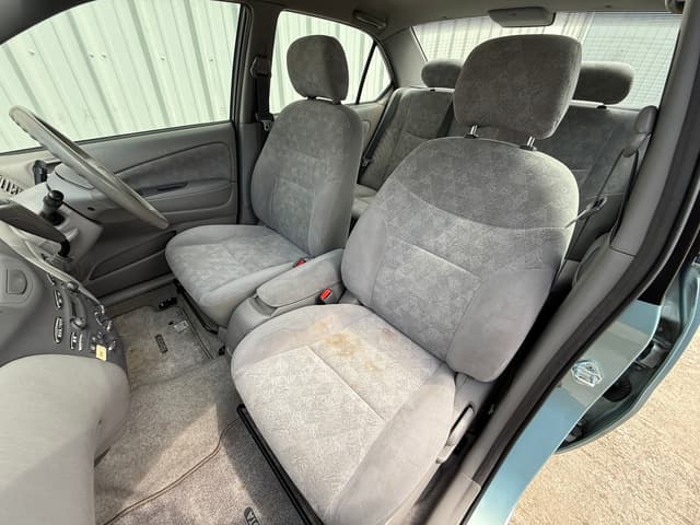 1998 Toyota Prius JDM car for sale — photo 11 of 21