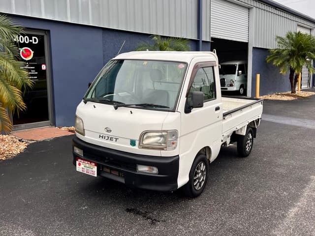1999 Daihatsu Hijet JDM car for sale — photo 13 of 18