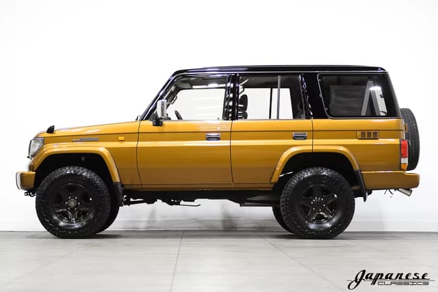 1995 Toyota Land Cruiser JDM car for sale — photo 4 of 25