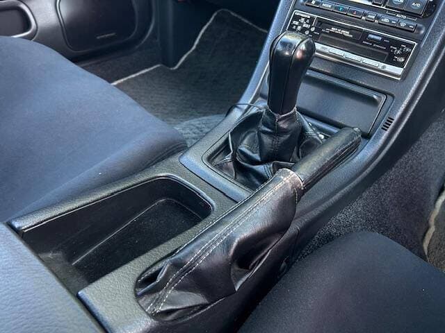 1994 Nissan Skyline JDM car for sale — photo 6 of 12