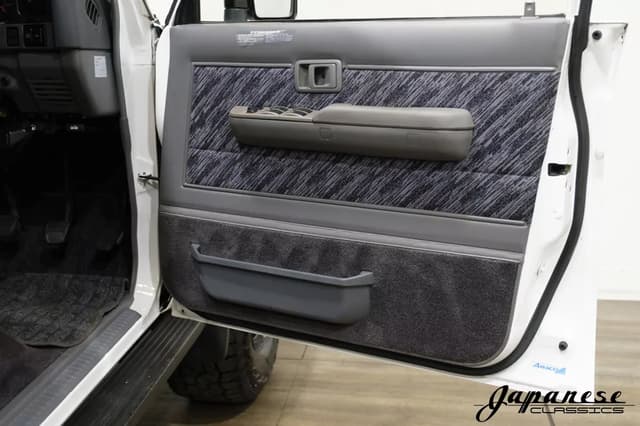1996 Toyota Land Cruiser Prado JDM car for sale — photo 25 of 25
